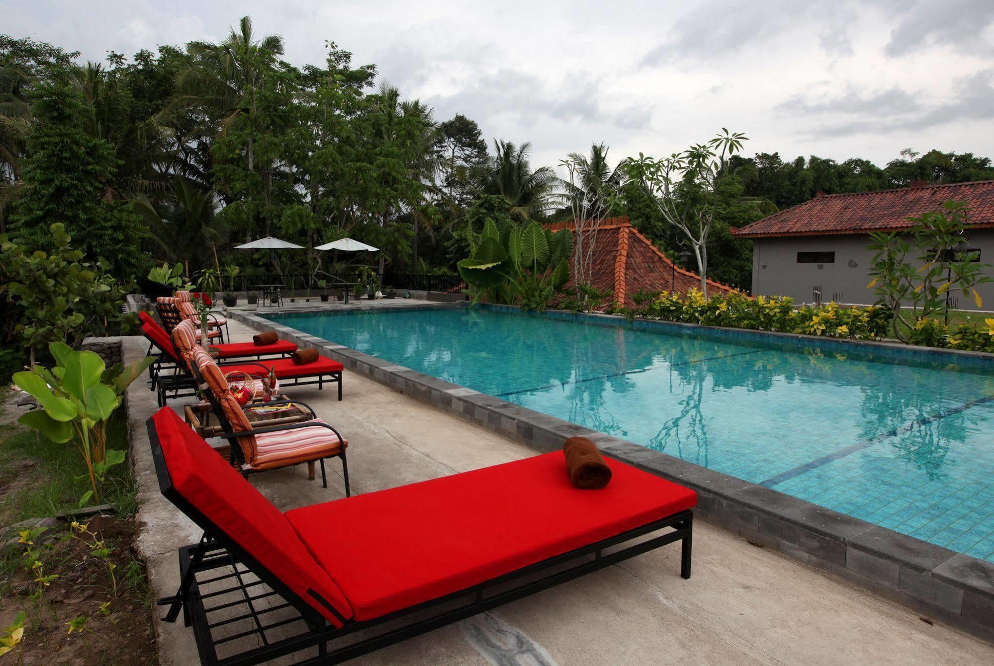 Amata Borobudur Resort Magelang Eksteriør bilde